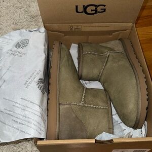 UGG Ankle Boots in Olive Green